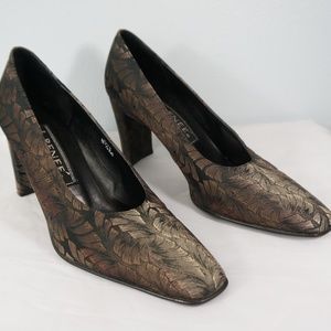 J.Renee Cloth Pumps Size 8.5M